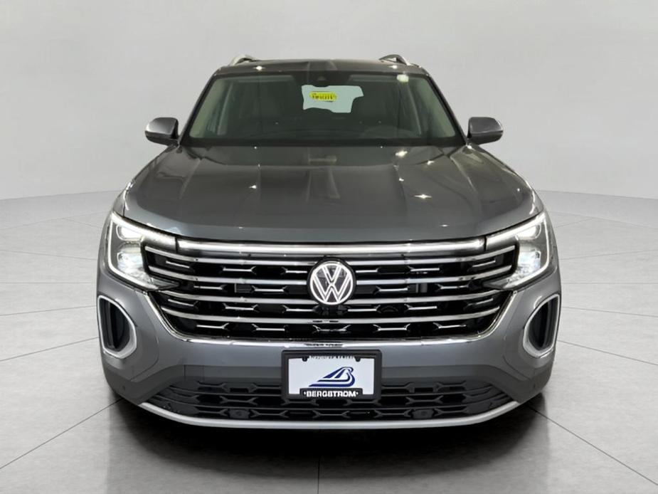 used 2024 Volkswagen Atlas car, priced at $47,750