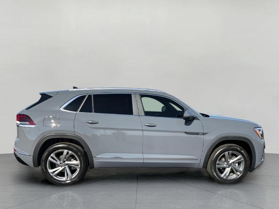 new 2024 Volkswagen Atlas Cross Sport car, priced at $49,936