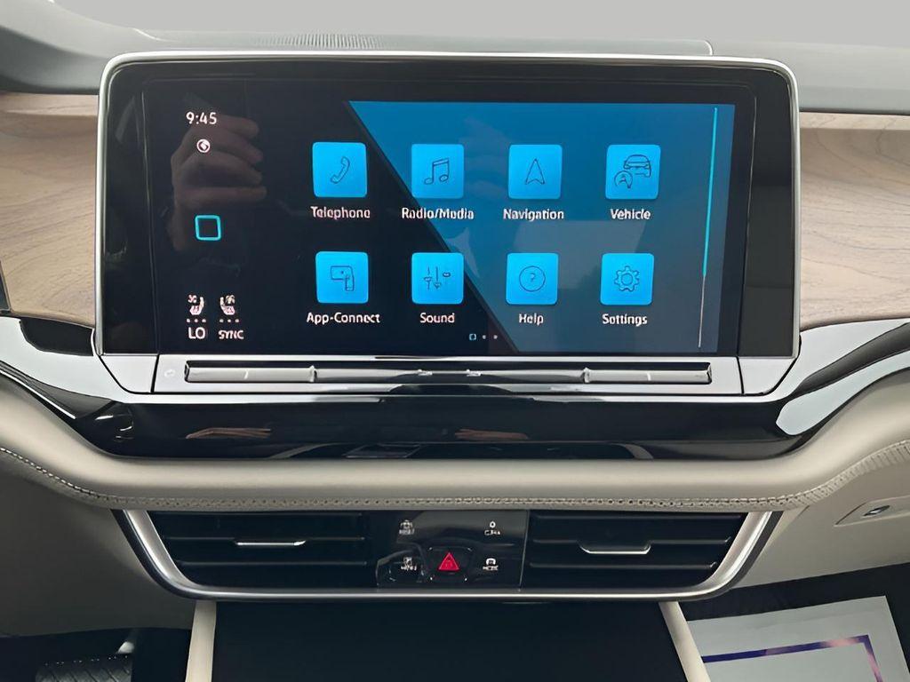 new 2026 Volkswagen Atlas car, priced at $48,621