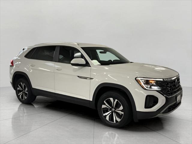 new 2025 Volkswagen Atlas Cross Sport car, priced at $40,134