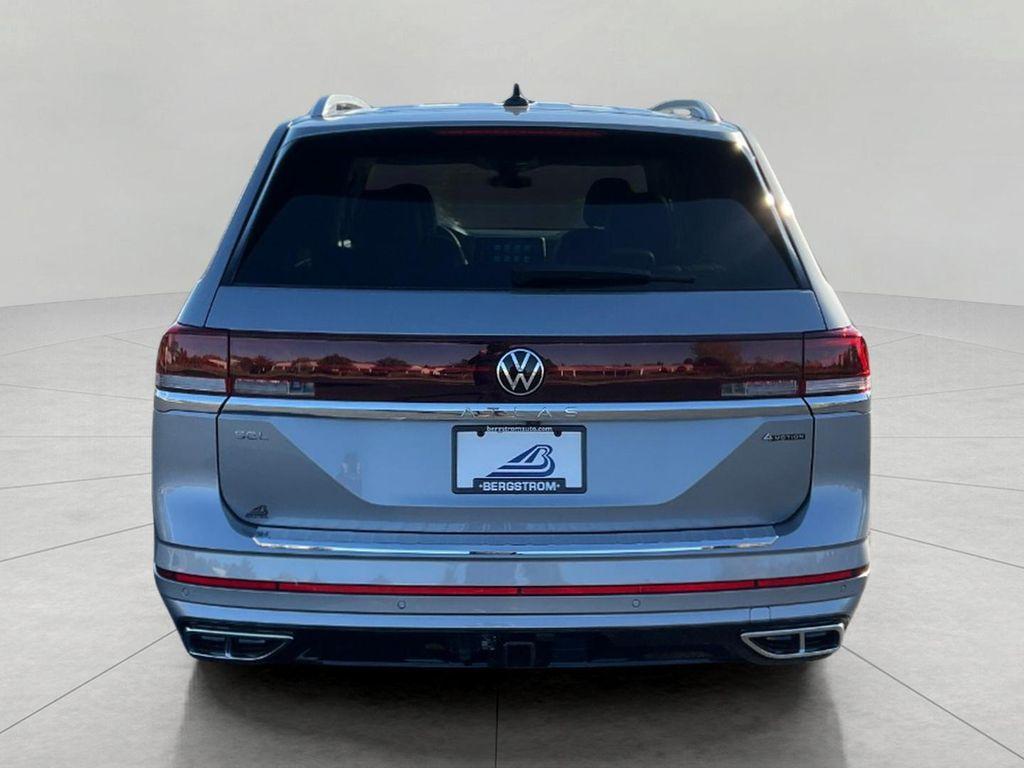 new 2026 Volkswagen Atlas car, priced at $55,779