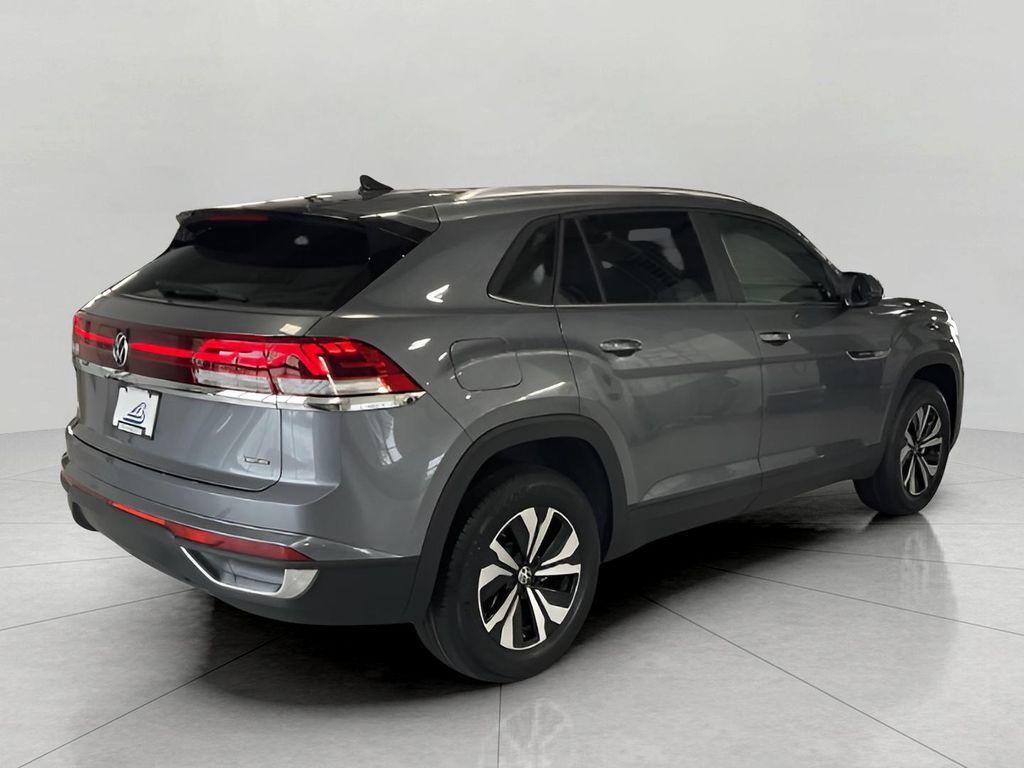 new 2025 Volkswagen Atlas Cross Sport car, priced at $40,134