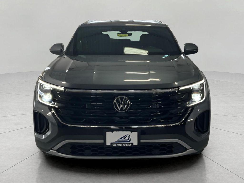 new 2025 Volkswagen Atlas Cross Sport car, priced at $40,134