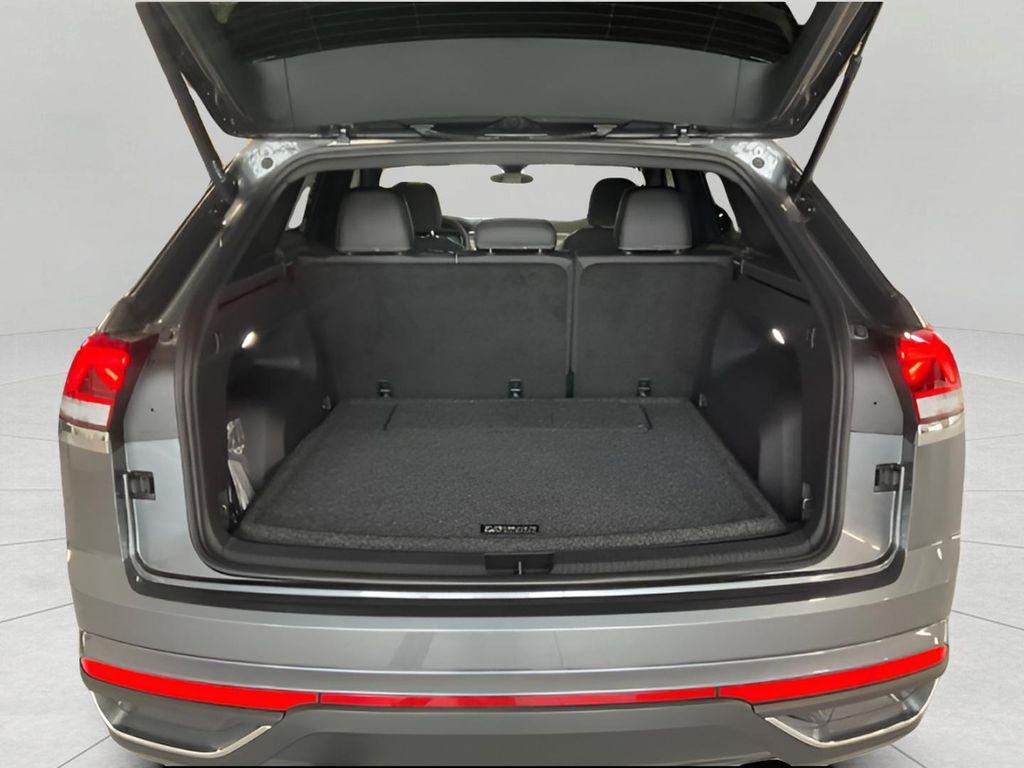 new 2025 Volkswagen Atlas Cross Sport car, priced at $40,134