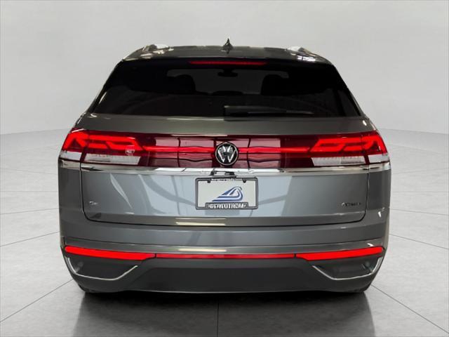 new 2025 Volkswagen Atlas Cross Sport car, priced at $40,134