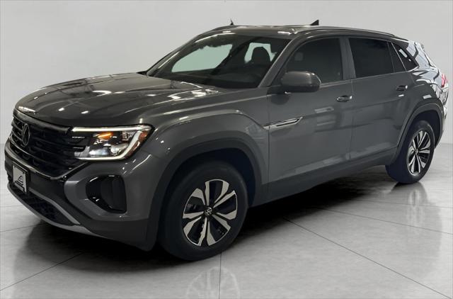 new 2025 Volkswagen Atlas Cross Sport car, priced at $40,134