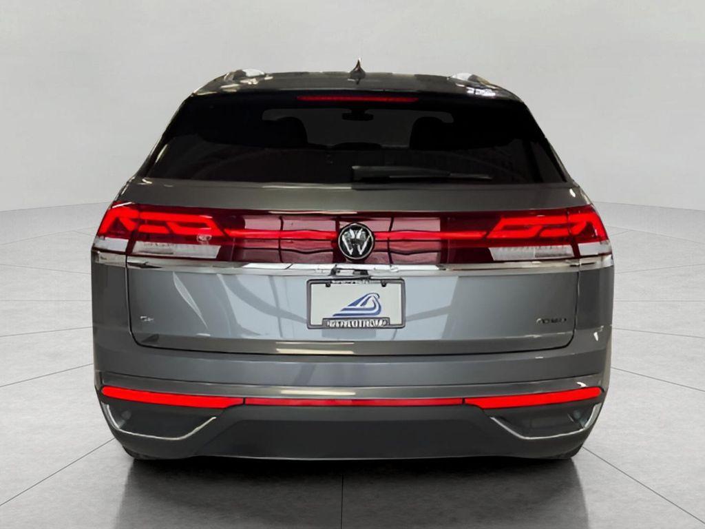 new 2025 Volkswagen Atlas Cross Sport car, priced at $40,134