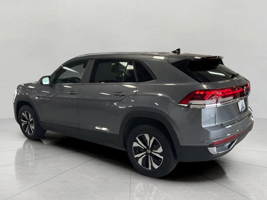new 2025 Volkswagen Atlas Cross Sport car, priced at $40,134