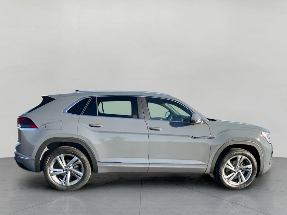 new 2024 Volkswagen Atlas Cross Sport car, priced at $49,435