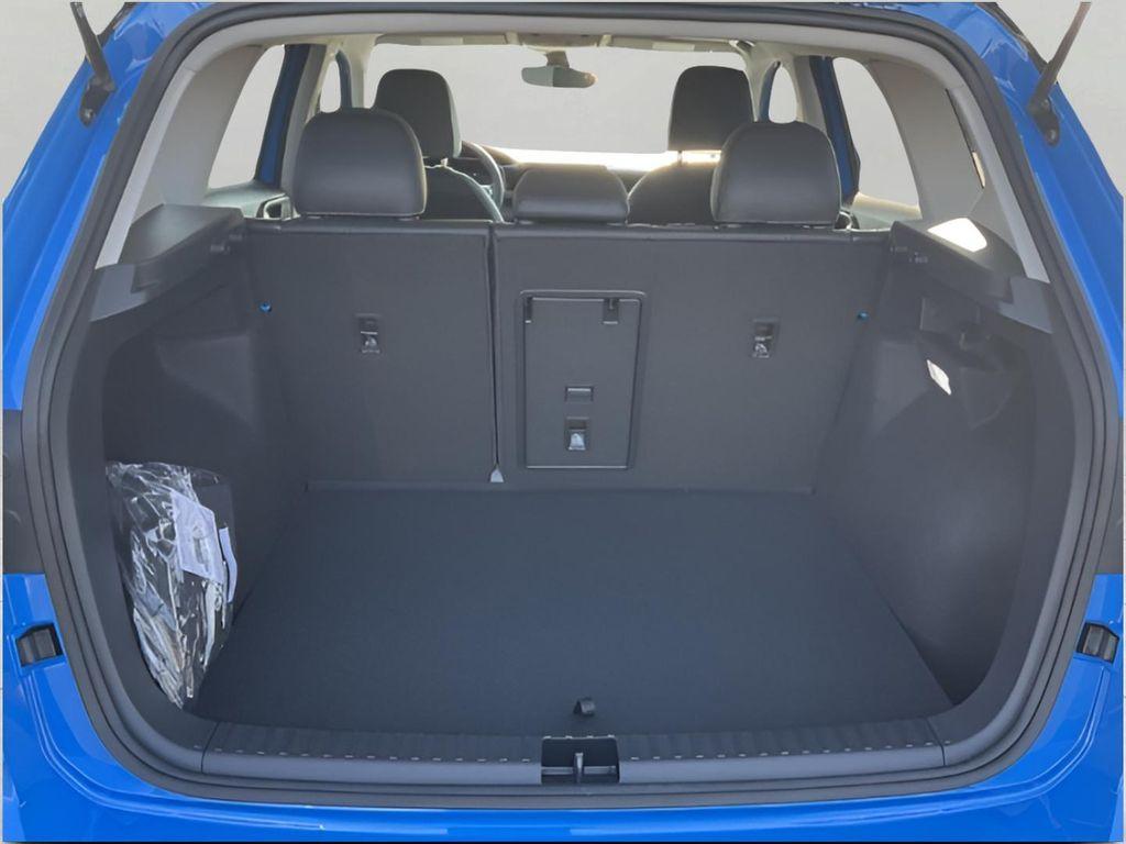 new 2025 Volkswagen Taos car, priced at $34,076
