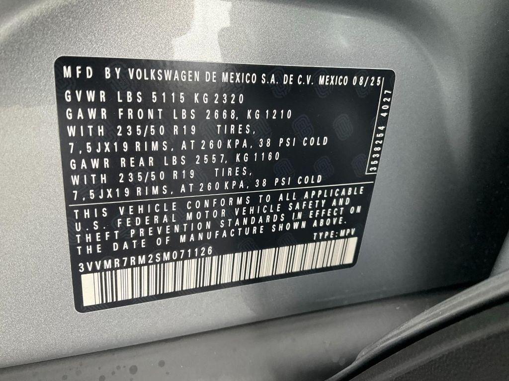 new 2025 Volkswagen Tiguan car, priced at $38,176