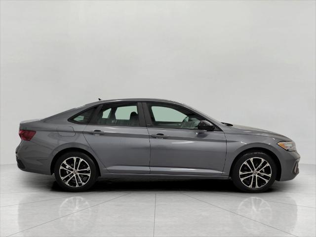 used 2024 Volkswagen Jetta car, priced at $23,374