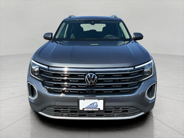 new 2024 Volkswagen Atlas car, priced at $46,825