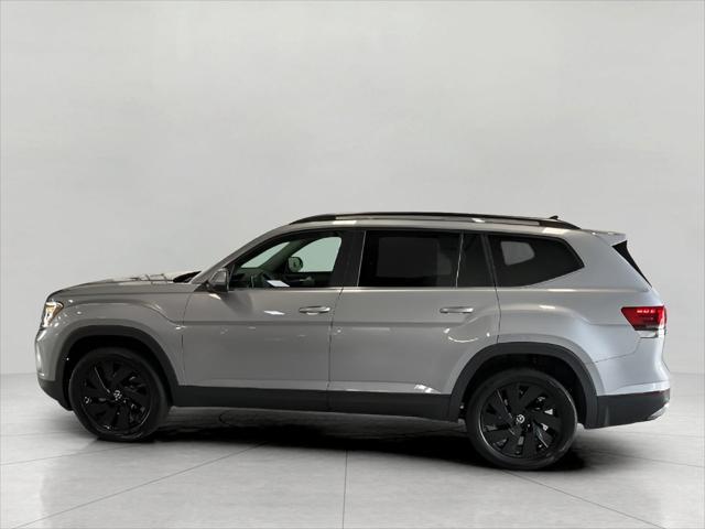 new 2025 Volkswagen Atlas car, priced at $45,443