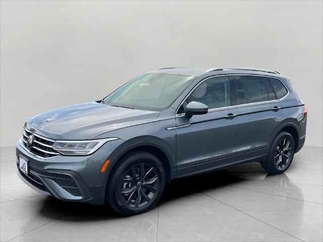 new 2024 Volkswagen Tiguan car, priced at $34,104