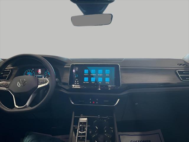 new 2025 Volkswagen Atlas car, priced at $50,107