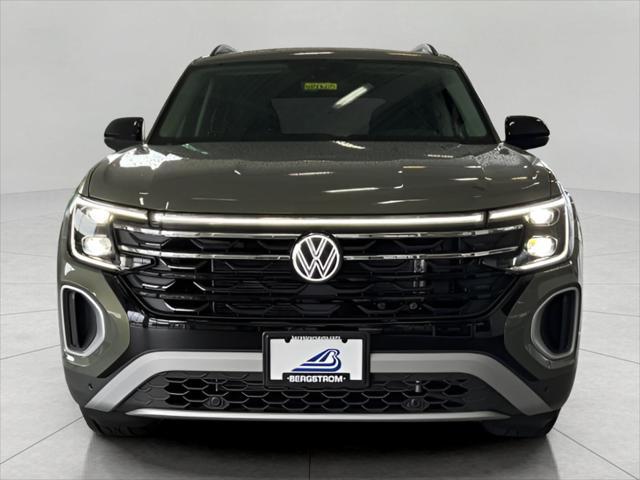 new 2025 Volkswagen Atlas car, priced at $47,906