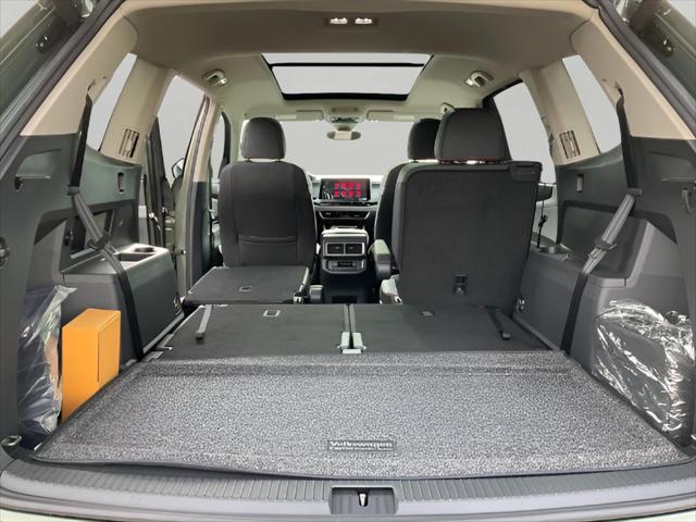 new 2025 Volkswagen Atlas car, priced at $47,906