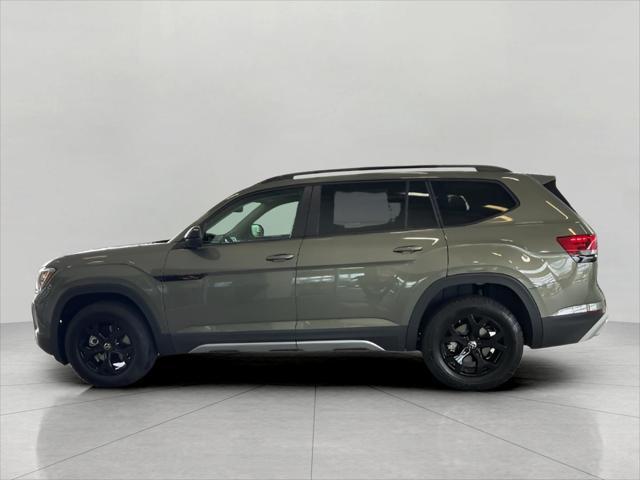 new 2025 Volkswagen Atlas car, priced at $47,906