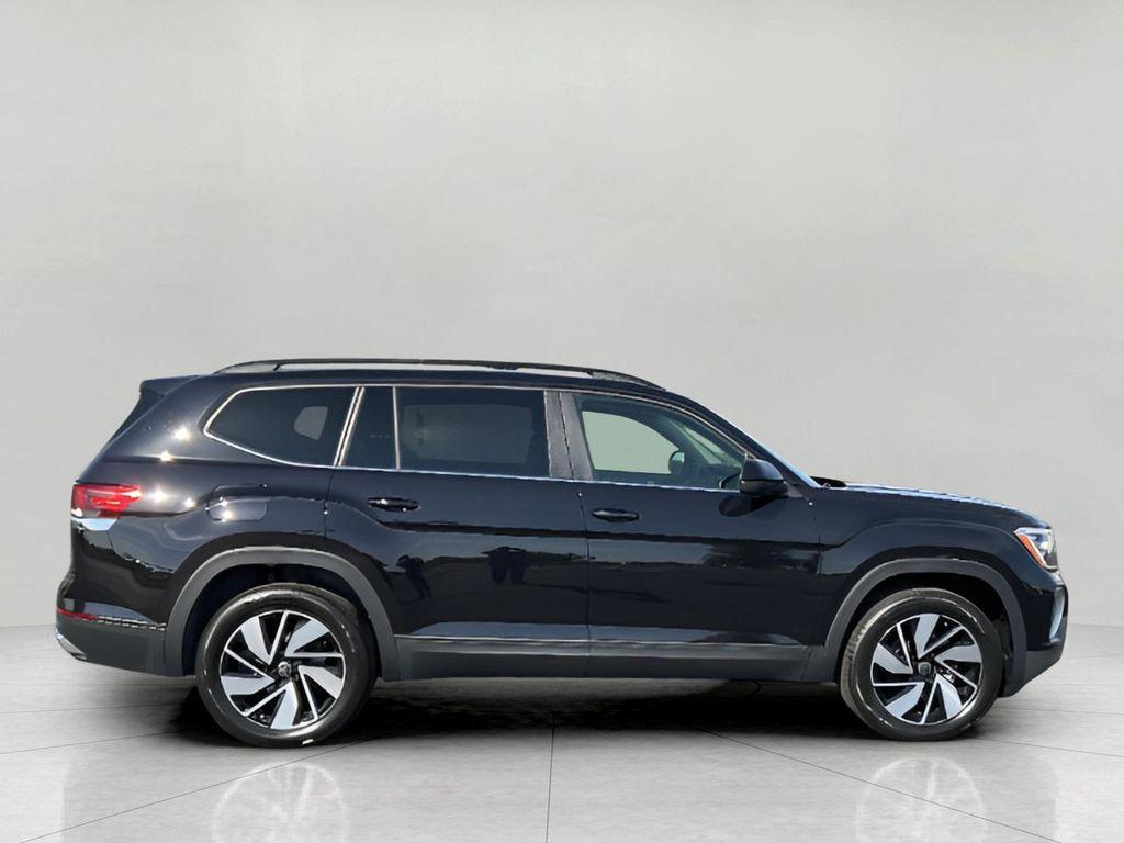 new 2026 Volkswagen Atlas car, priced at $48,108