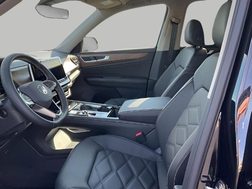 new 2026 Volkswagen Atlas car, priced at $48,108