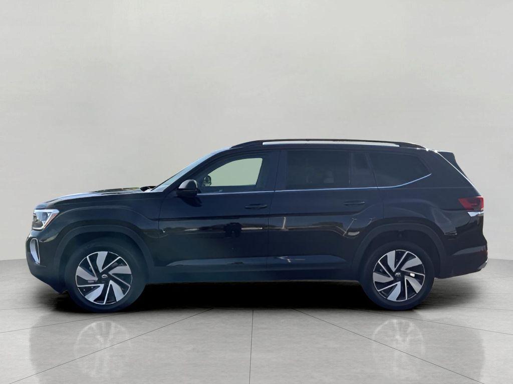 new 2026 Volkswagen Atlas car, priced at $48,108