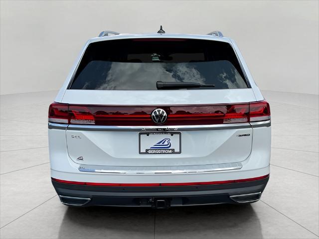 new 2024 Volkswagen Atlas car, priced at $48,025