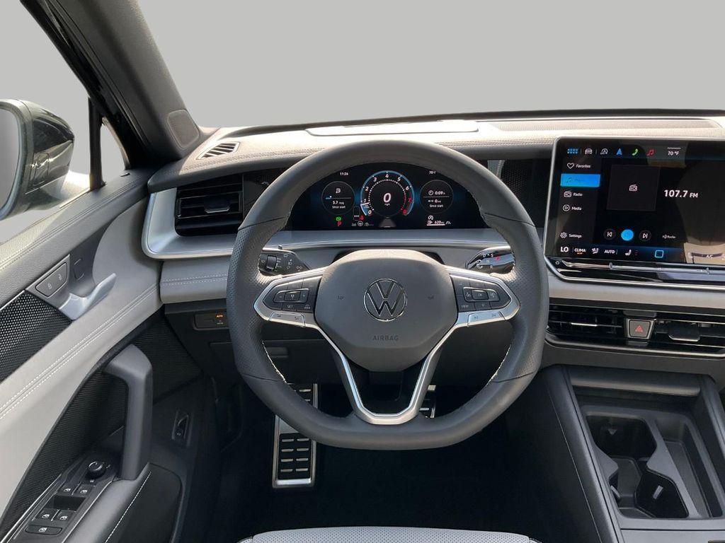 new 2025 Volkswagen Tiguan car, priced at $38,798