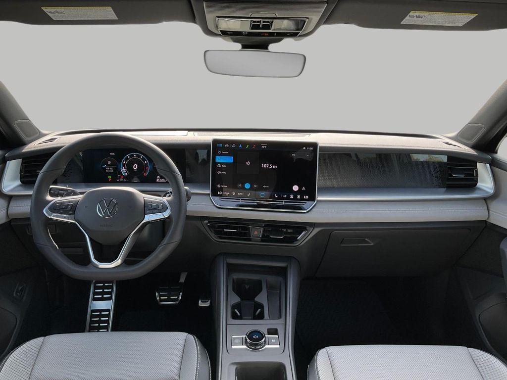 new 2025 Volkswagen Tiguan car, priced at $38,798