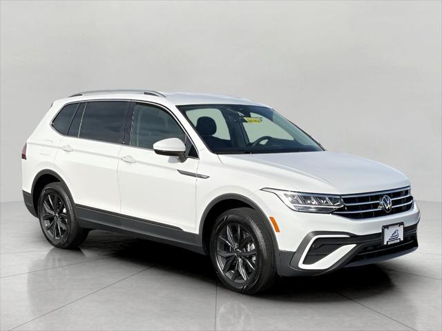 new 2024 Volkswagen Tiguan car, priced at $34,071