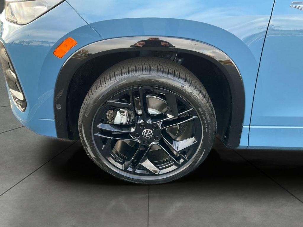 new 2026 Volkswagen Tiguan car, priced at $40,291