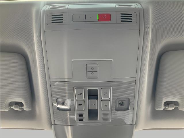 new 2025 Volkswagen Taos car, priced at $33,553