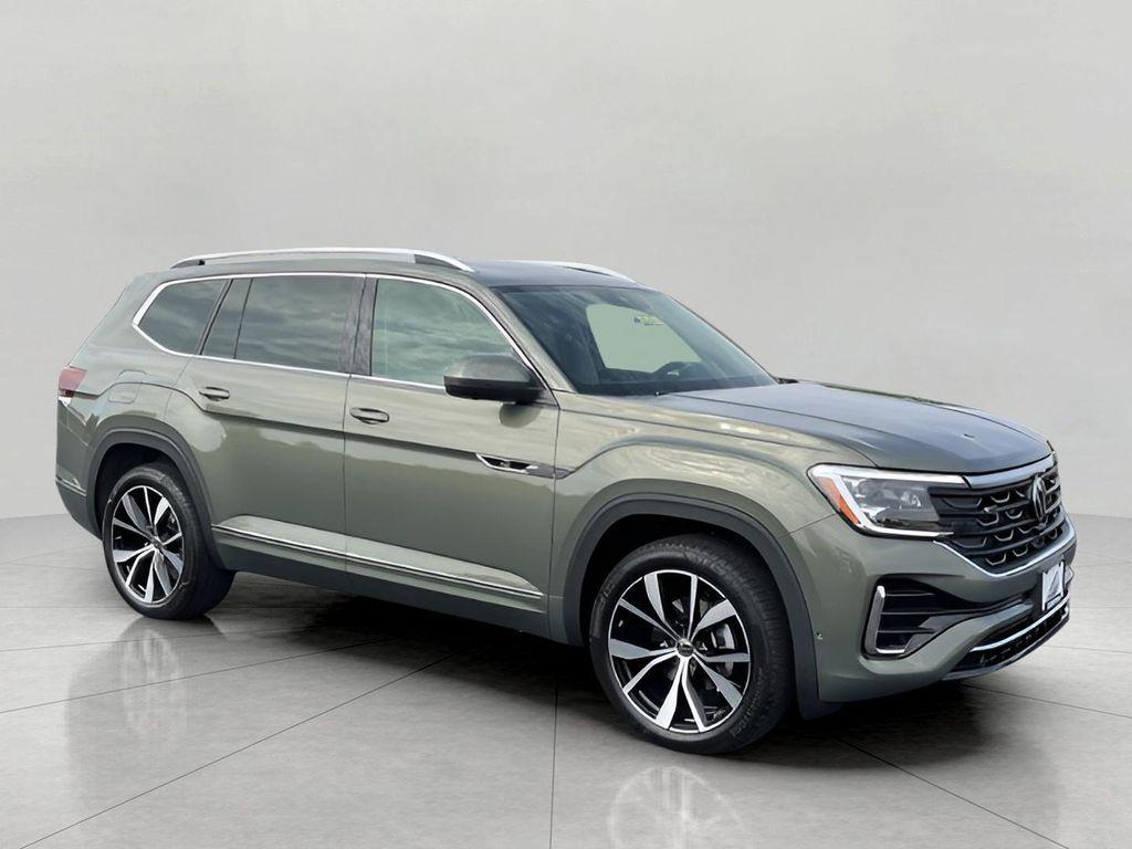 new 2026 Volkswagen Atlas car, priced at $55,181
