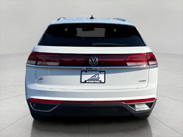 new 2025 Volkswagen Atlas Cross Sport car, priced at $40,381