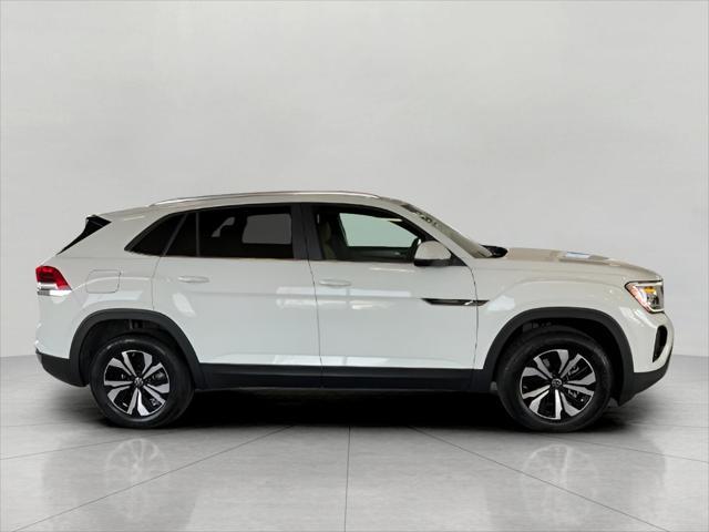 new 2025 Volkswagen Atlas Cross Sport car, priced at $39,764