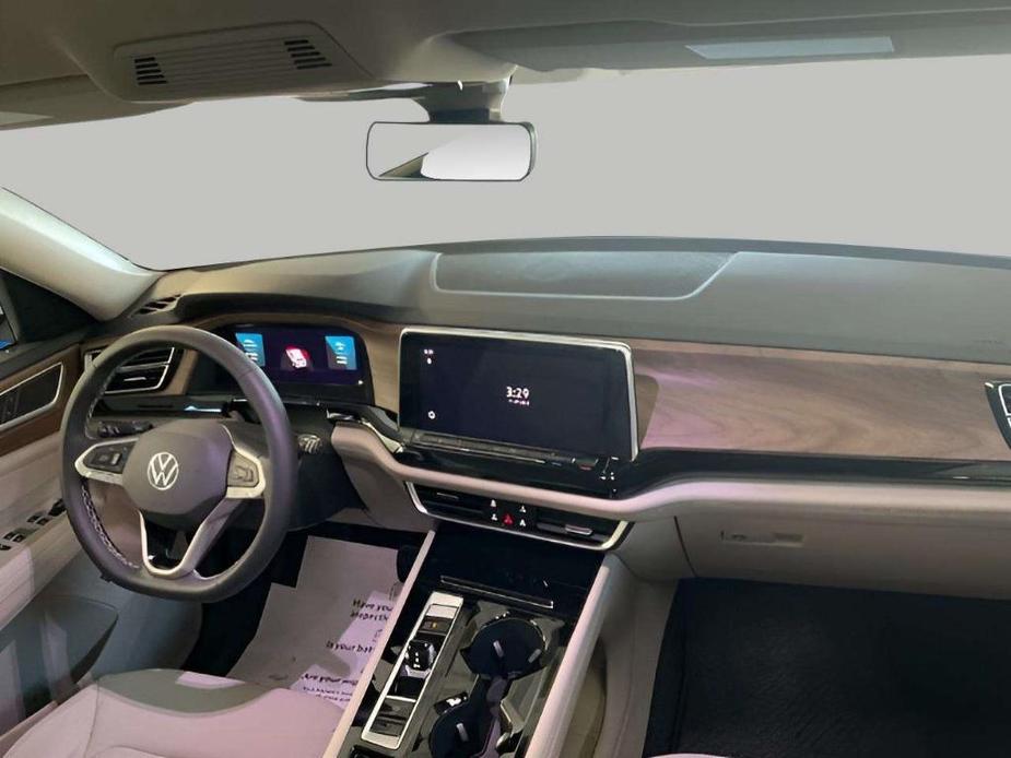 new 2024 Volkswagen Atlas car, priced at $45,010