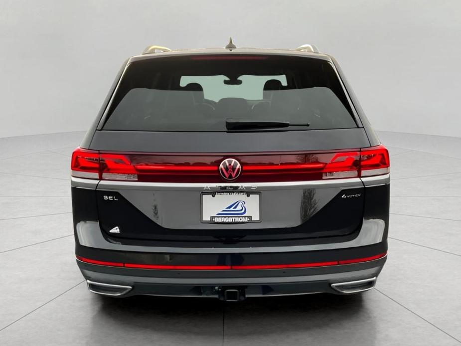 new 2024 Volkswagen Atlas car, priced at $49,161