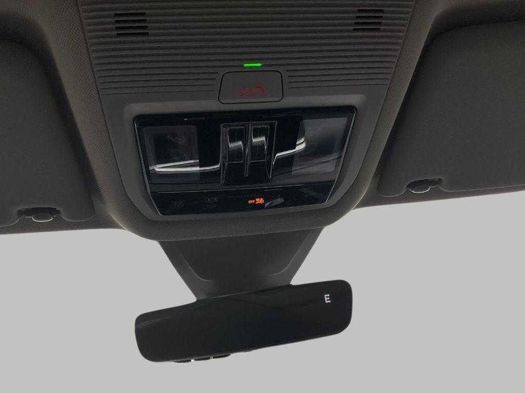 new 2026 Volkswagen Atlas car, priced at $49,264