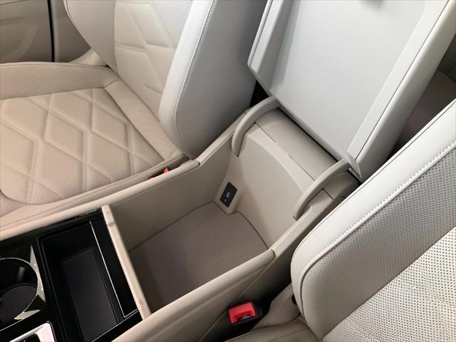 new 2025 Volkswagen Atlas car, priced at $45,443