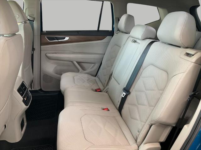 new 2025 Volkswagen Atlas car, priced at $45,443