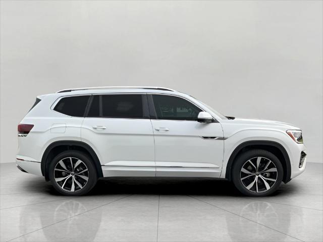 new 2025 Volkswagen Atlas car, priced at $55,212