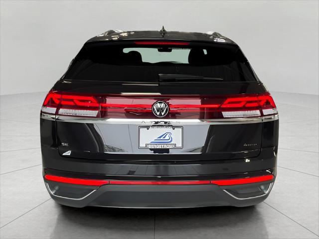 new 2025 Volkswagen Atlas Cross Sport car, priced at $40,134