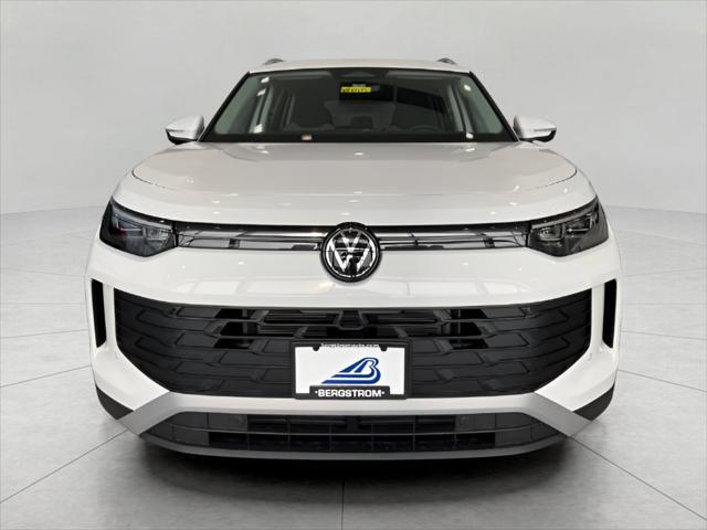 new 2025 Volkswagen Tiguan car, priced at $32,721