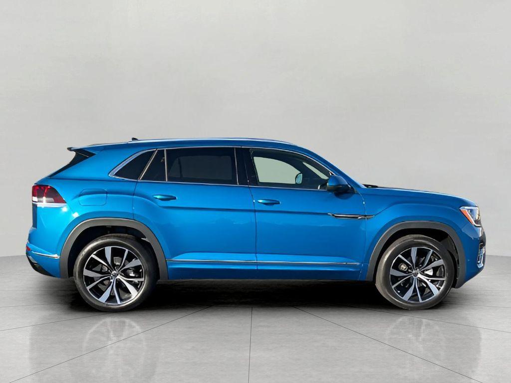 new 2025 Volkswagen Atlas Cross Sport car, priced at $50,138