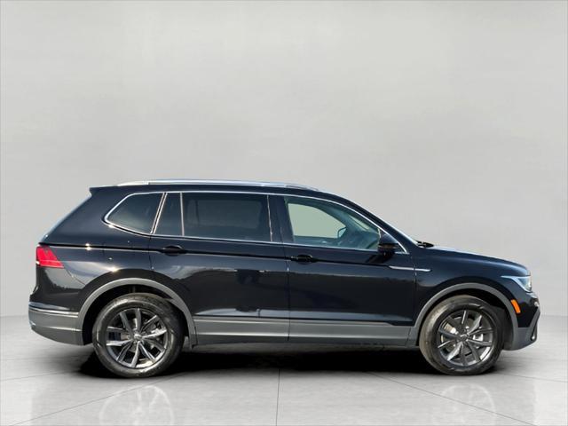 new 2024 Volkswagen Tiguan car, priced at $34,013