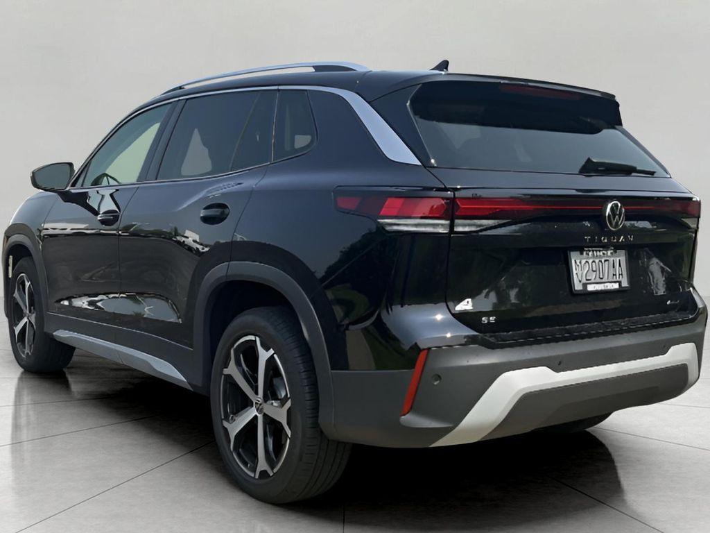 new 2025 Volkswagen Tiguan car, priced at $36,034