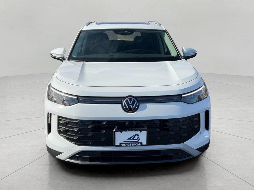new 2026 Volkswagen Tiguan car, priced at $37,363