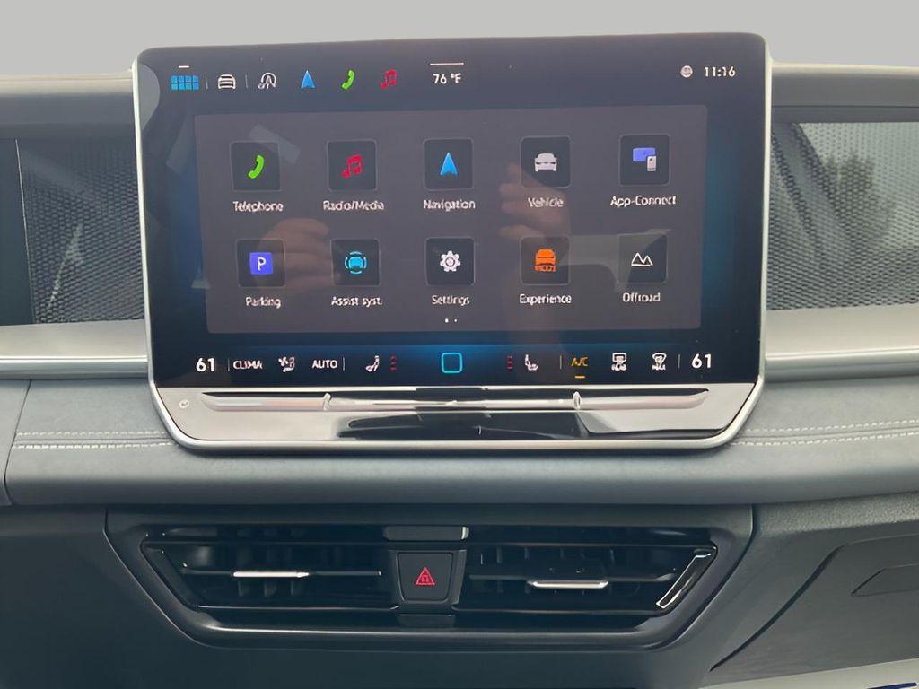 new 2025 Volkswagen Tiguan car, priced at $36,821