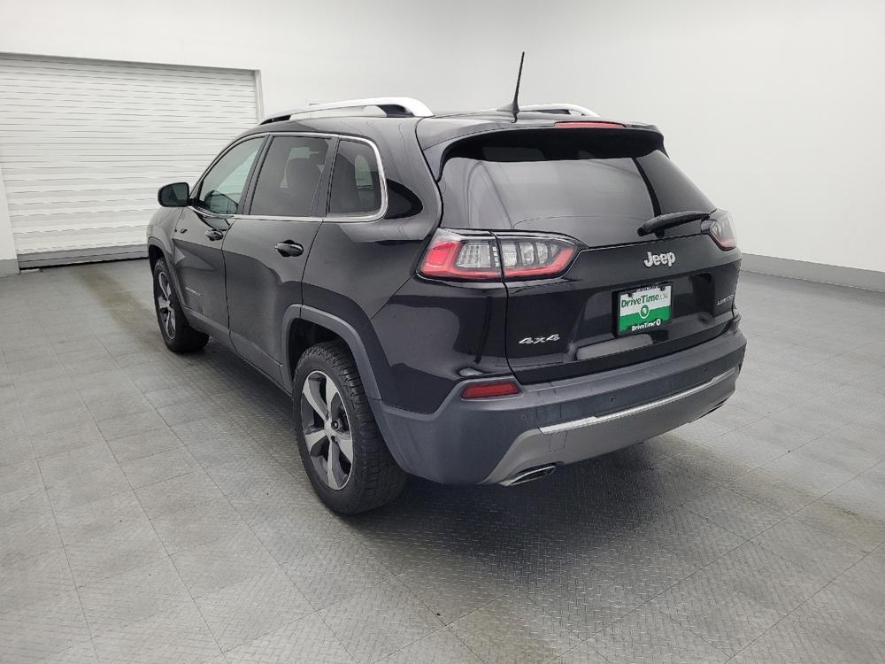 used 2019 Jeep Cherokee car, priced at $17,495
