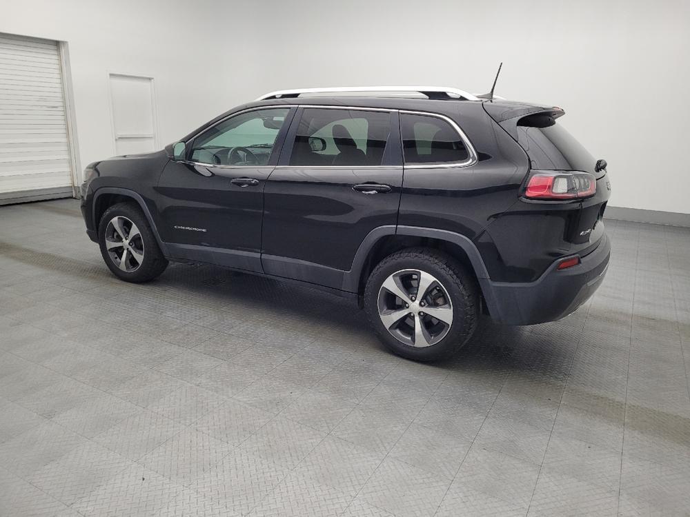 used 2019 Jeep Cherokee car, priced at $17,495